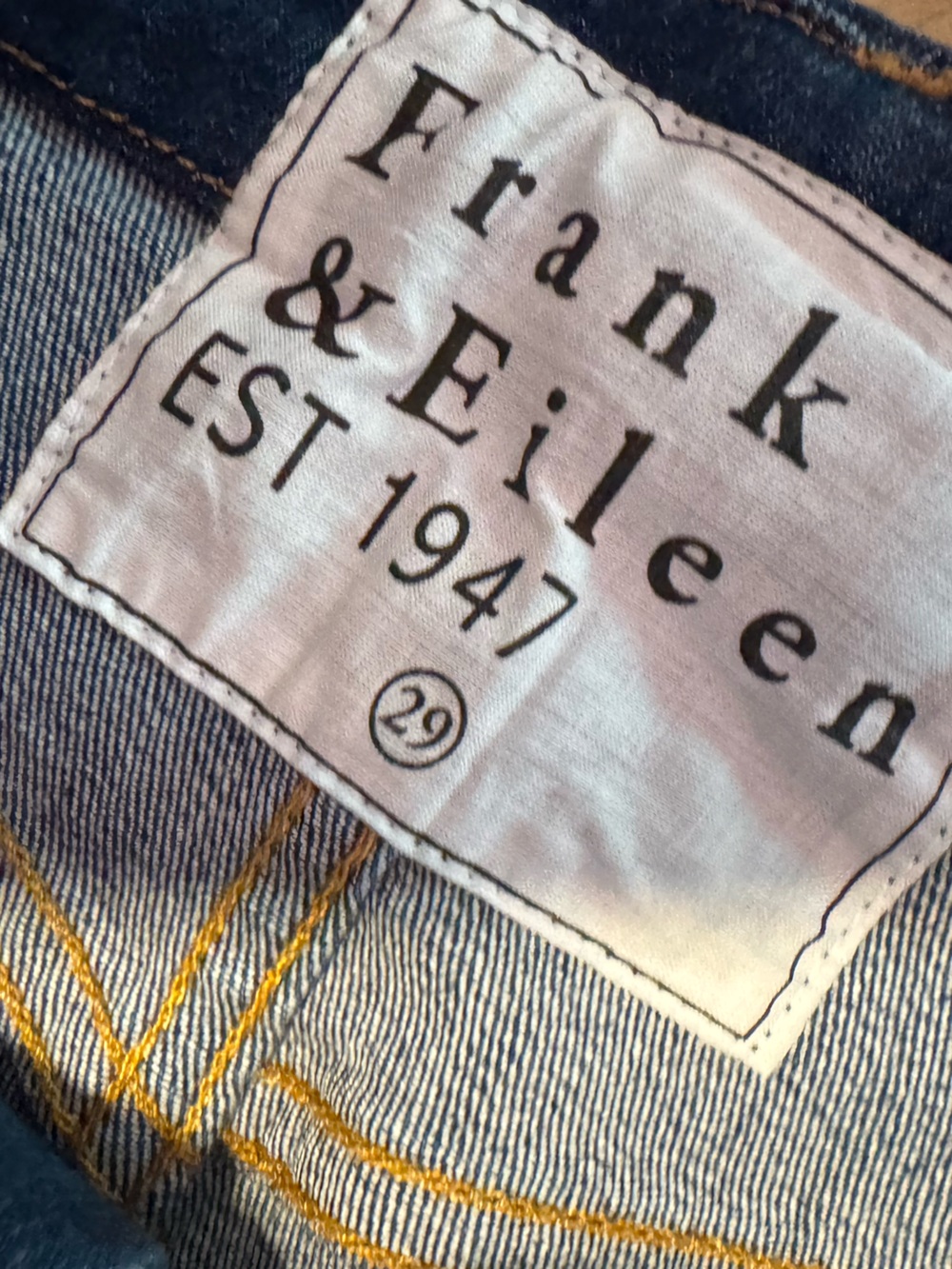 Frank & Eileen Killian Crop Flare Jeans Dark Wash Raw Hem Size 29 EUC - Picture 6 of 6